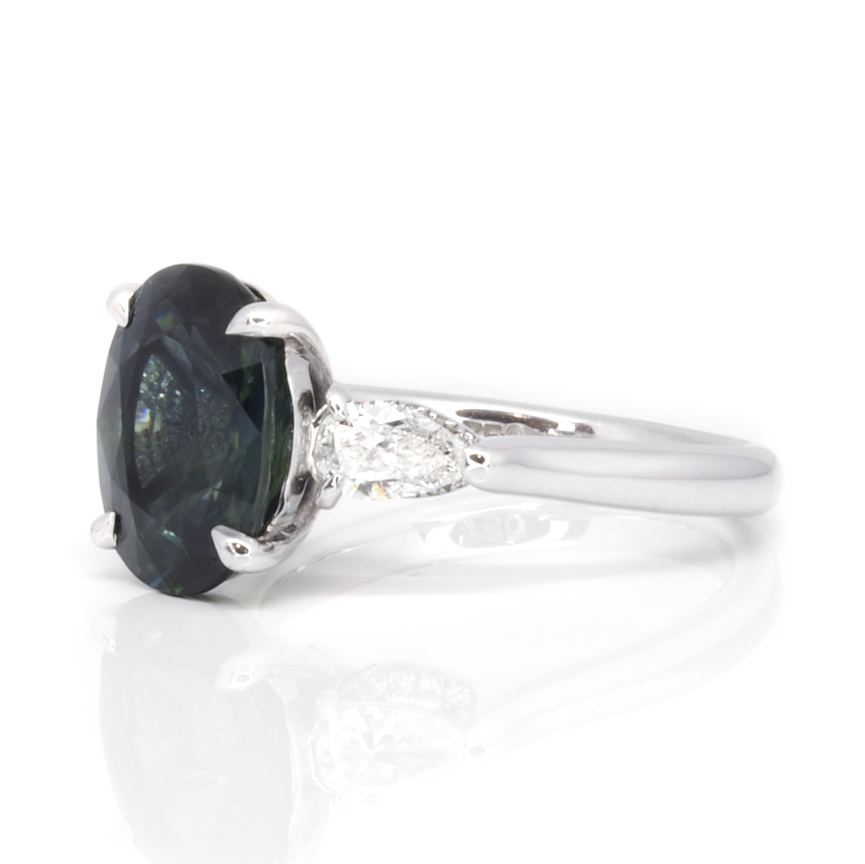 RING | 18K White Gold Sapphire Pear and Diamond Ring