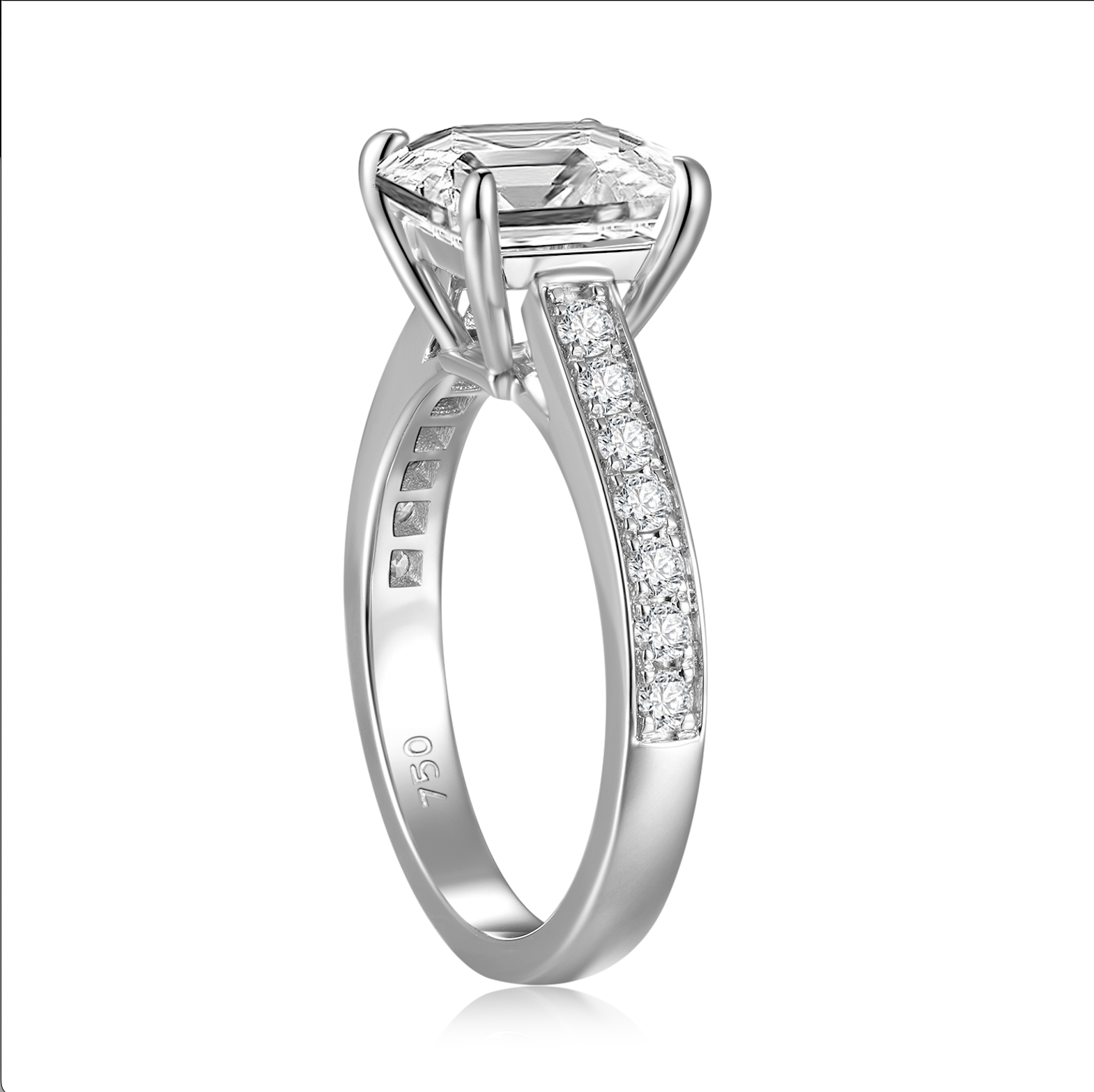 18K White Gold Princess Cut Engagement Ring with 1.5ct Diamond