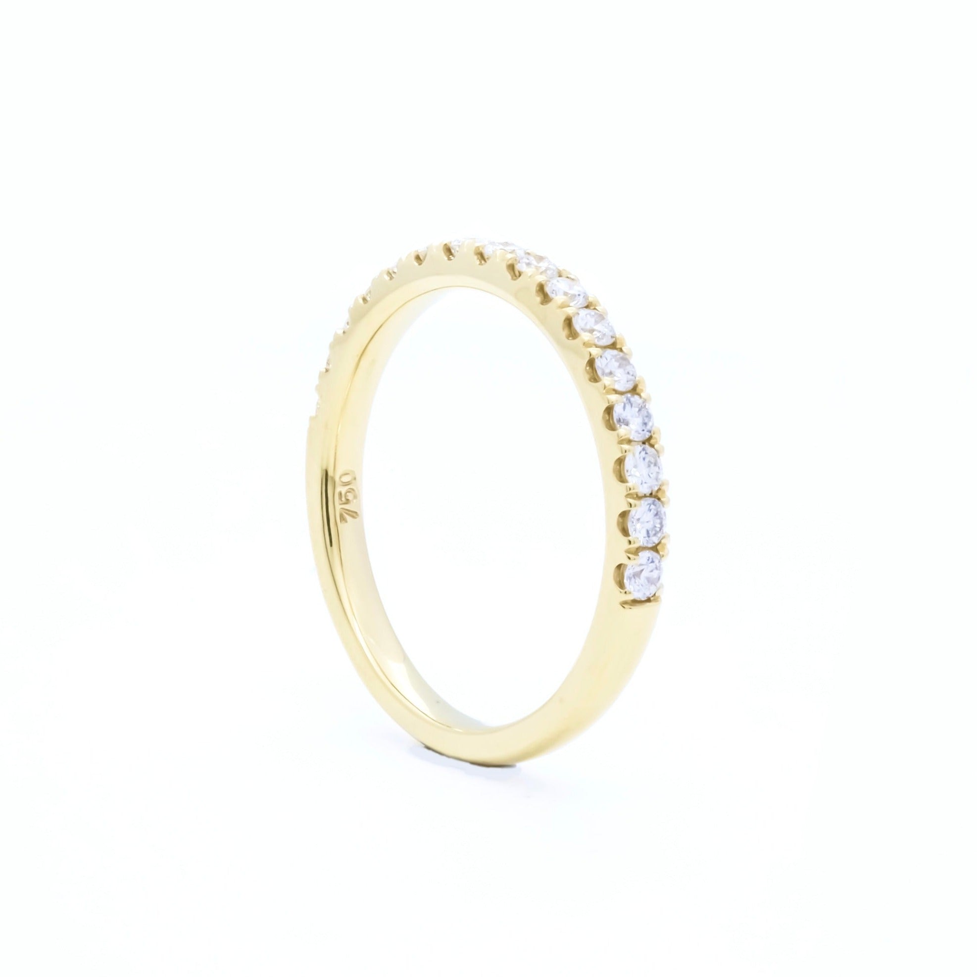 18K Yellow Gold Ring with 0.40ct Diamonds