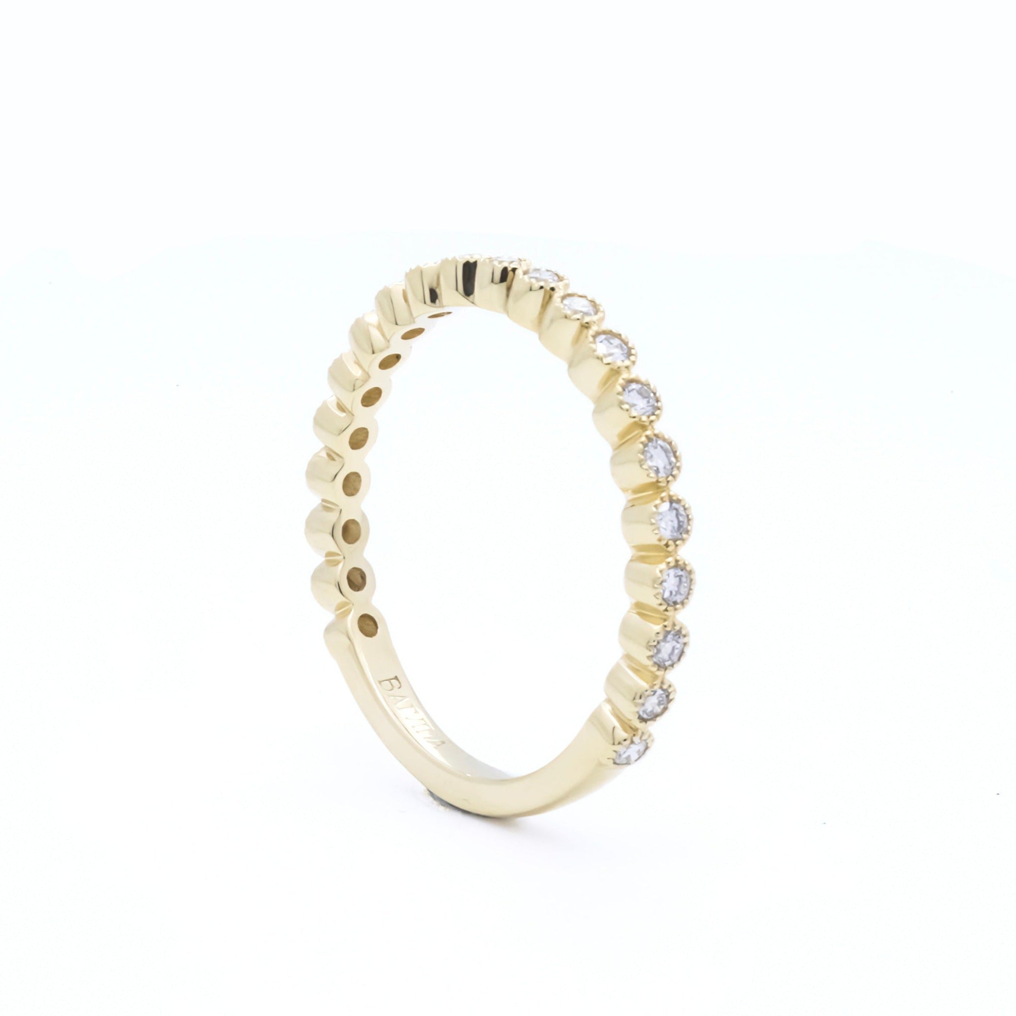 RING | 18K Yellow Gold Diamond Ring with 0.31ct Diamonds