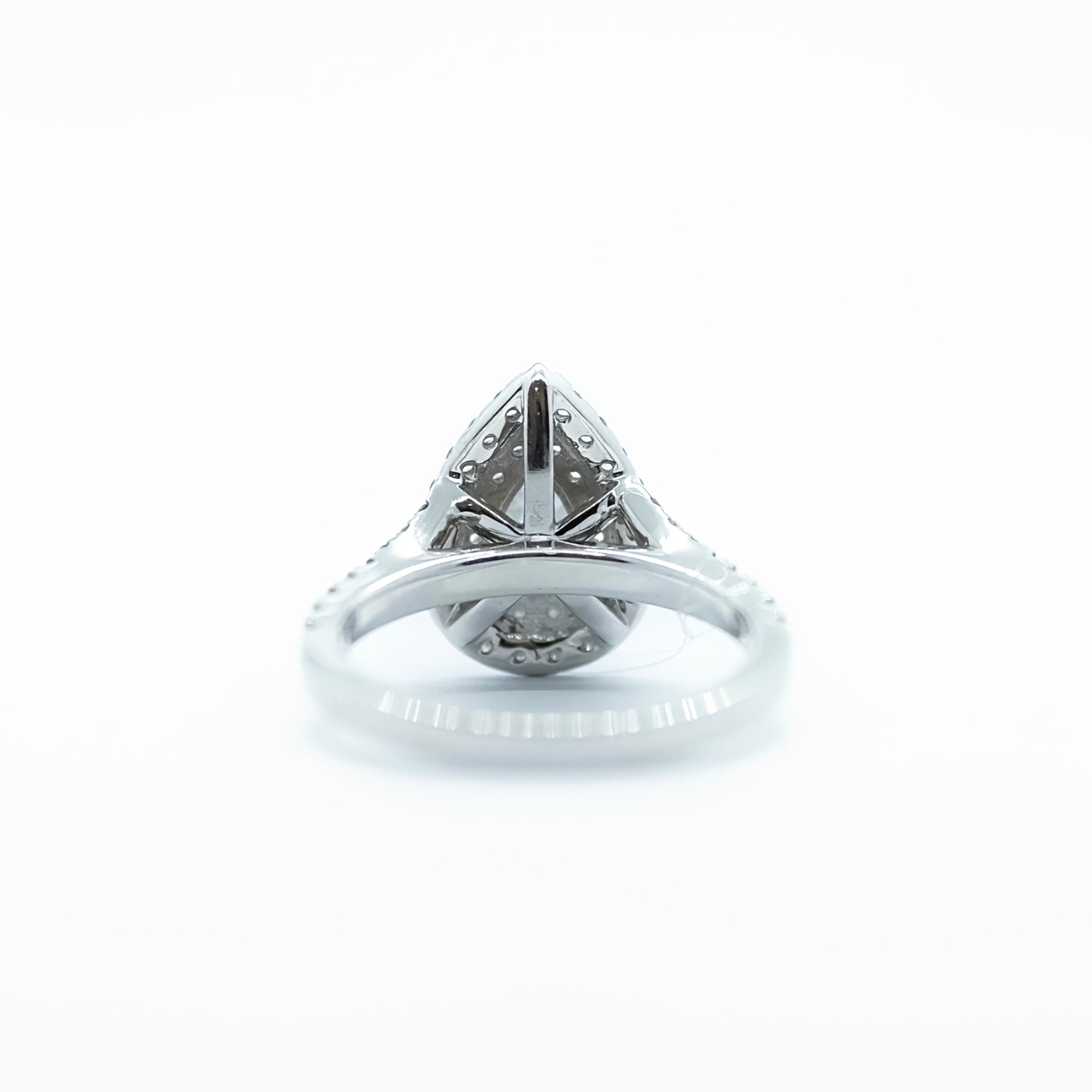 RING | 18K White Gold Pear Diamond Ring with 0.50ct Centre Diamond