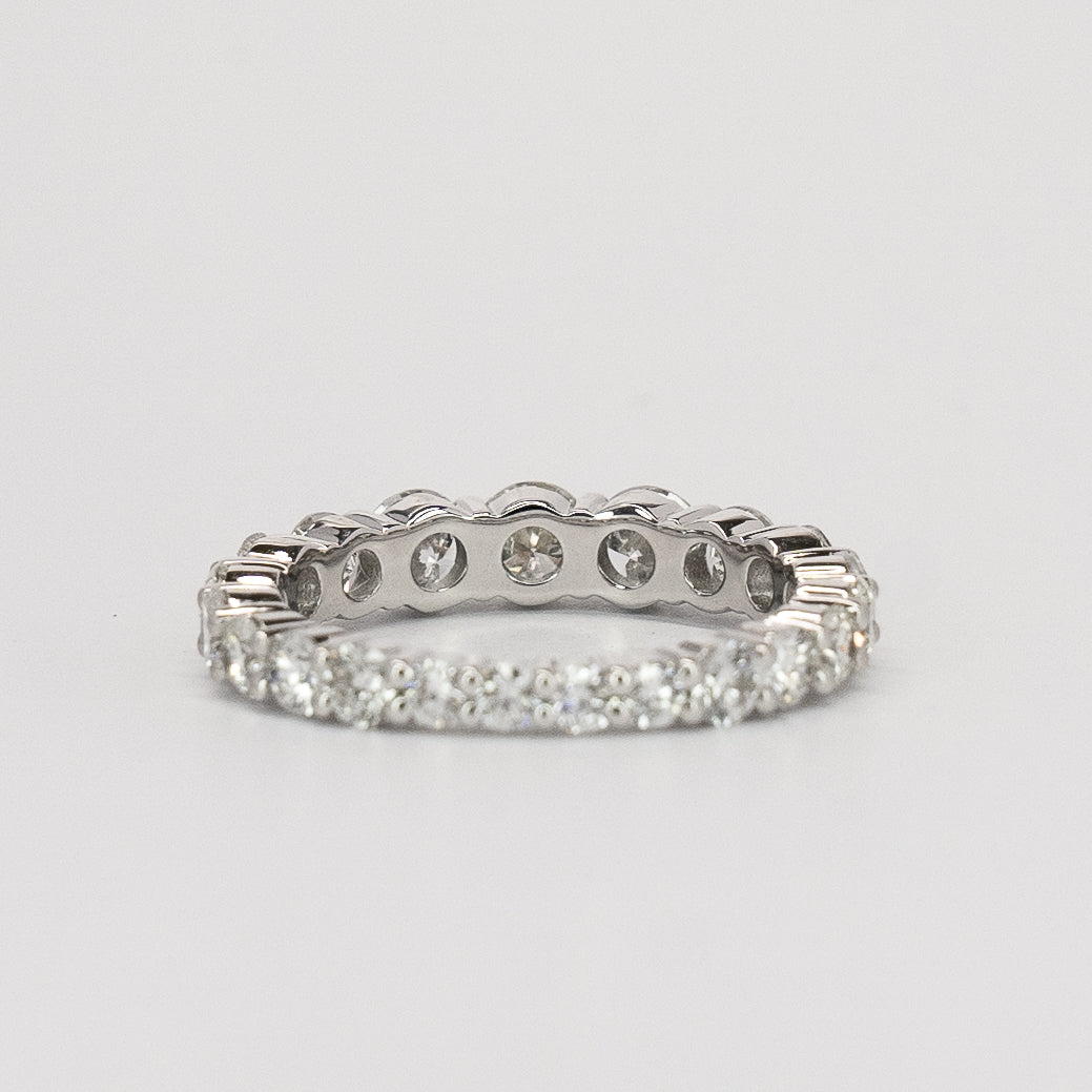 Ring | 18 Karat White Gold | Natural Diamonds