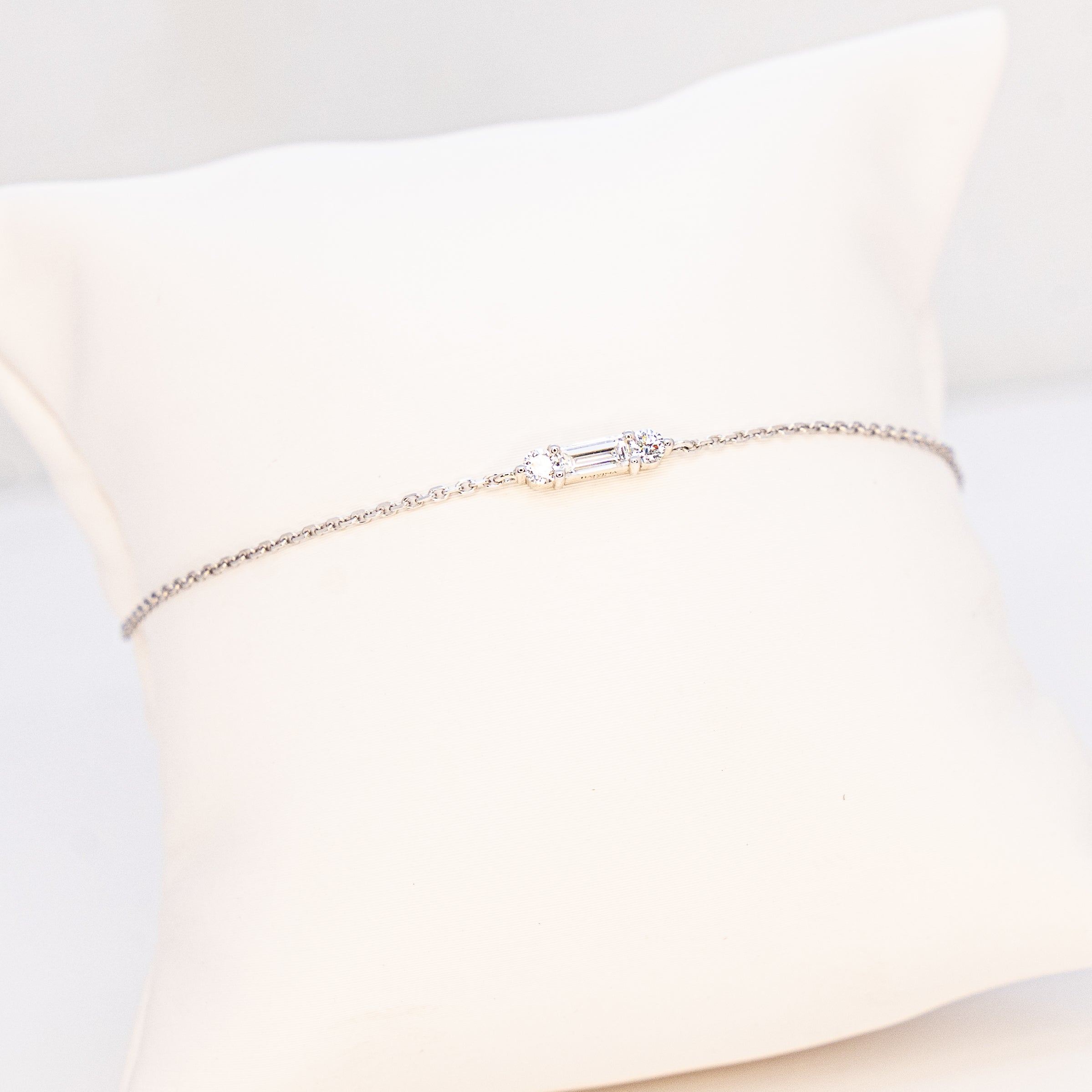 Bracelet | Natural Diamonds | 14 Karat White Gold