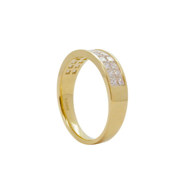 RING | 18K Yellow Gold Invisible Set Diamond Ring