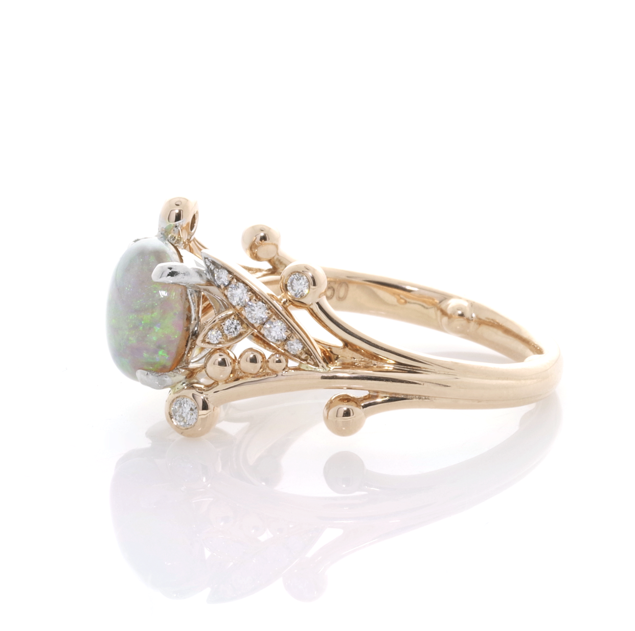 RING | 18K Rose Gold Opal & Diamonds Ring
