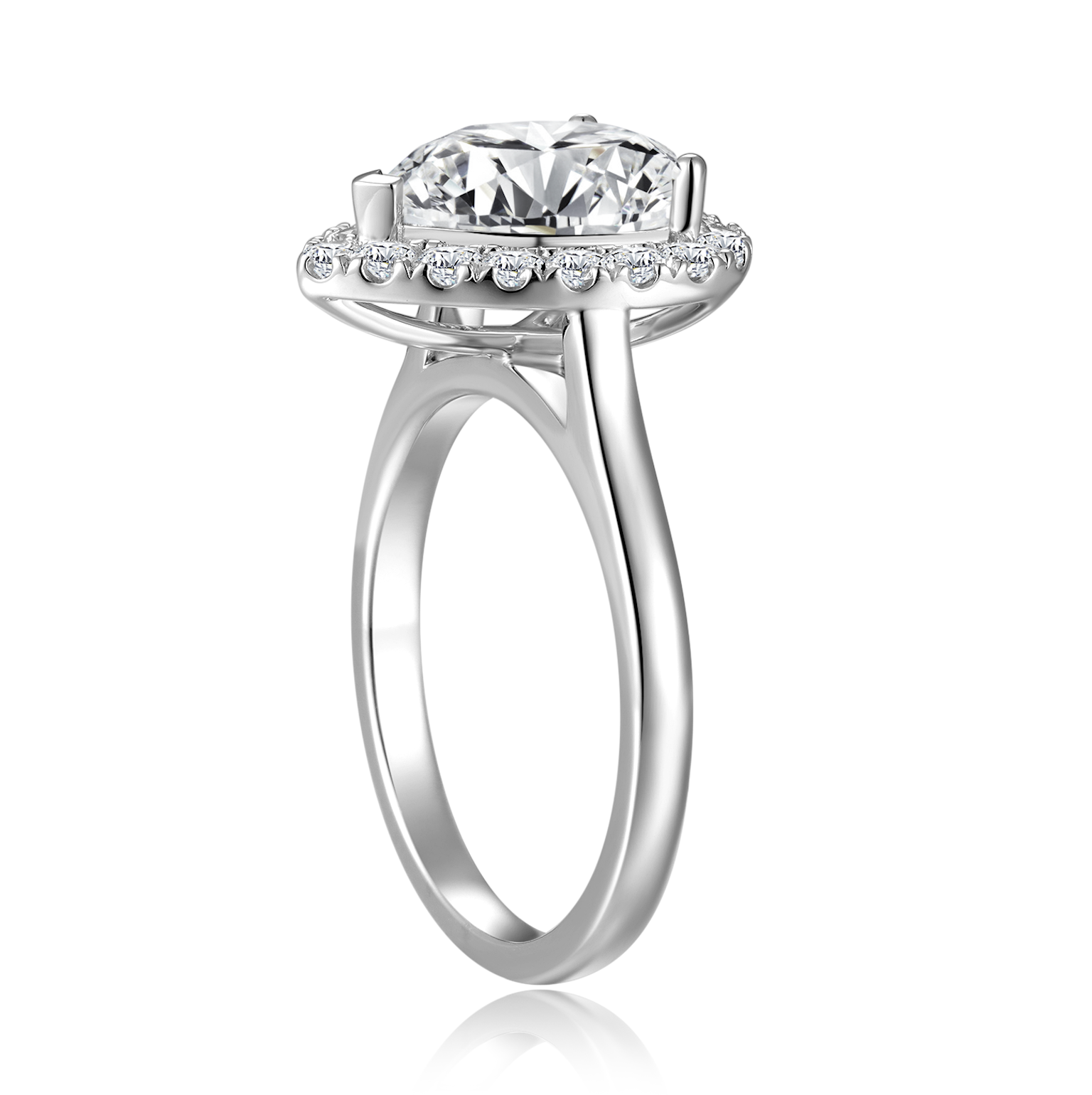 18K White Gold Pear Shape Diamond Engagement Ring