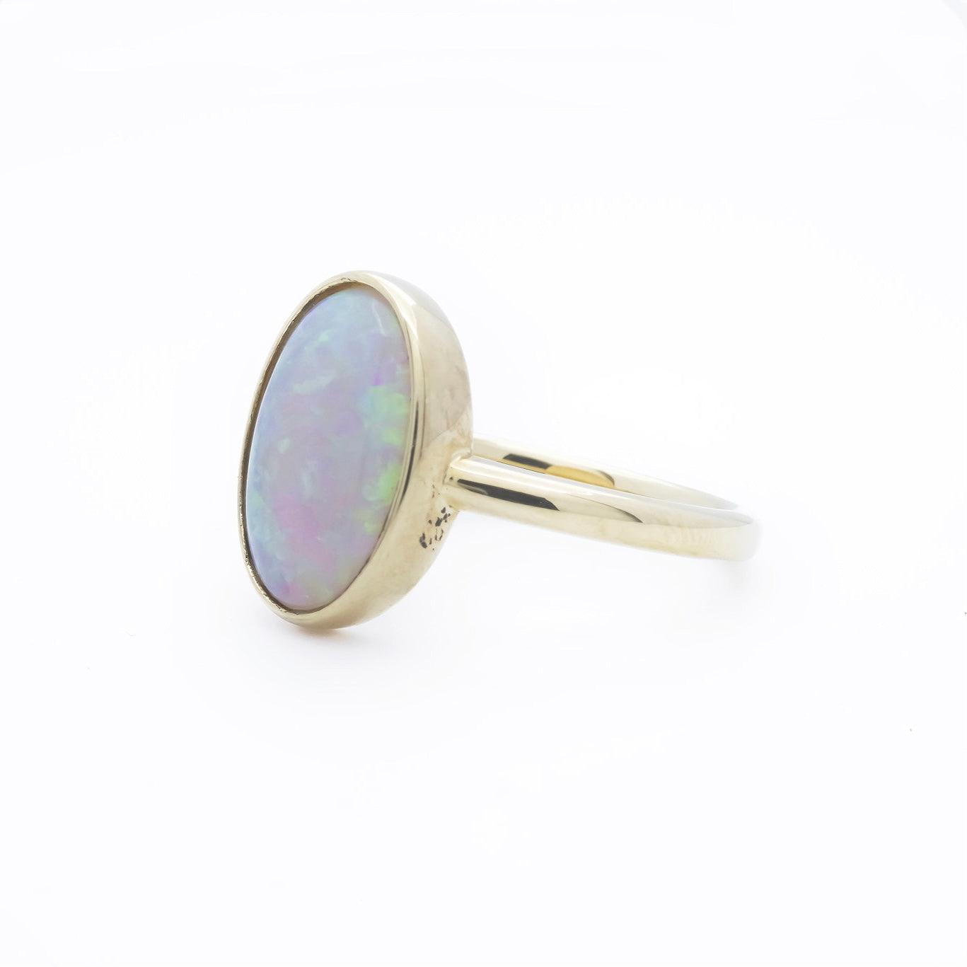 9K Yellow Gold Bezel Set Opal Ring
