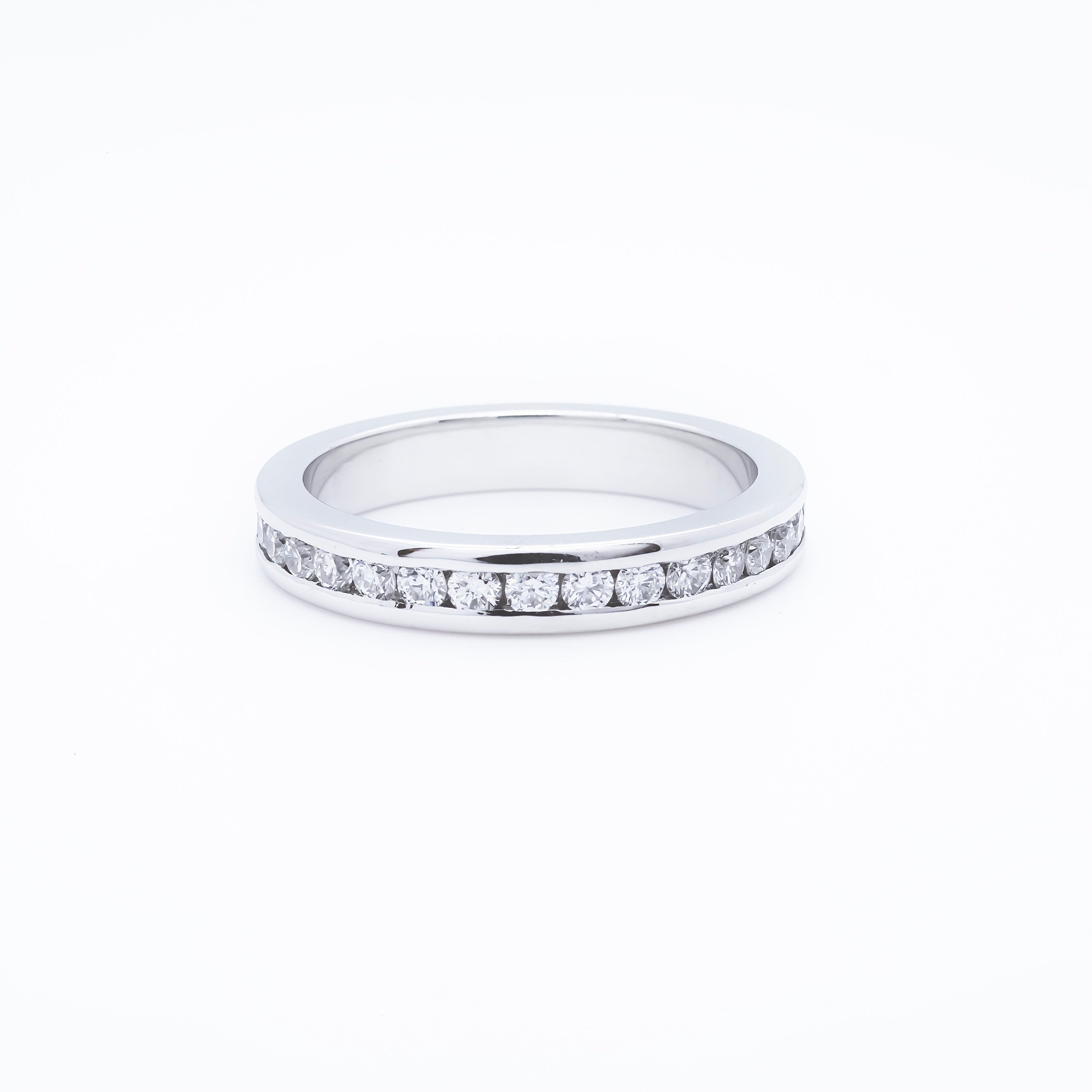 RING | 18K White Gold Diamonds Ring