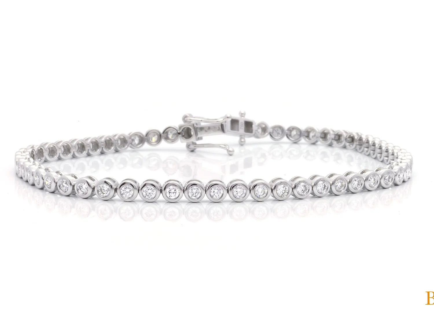 18K White Gold Diamonds Bracelet